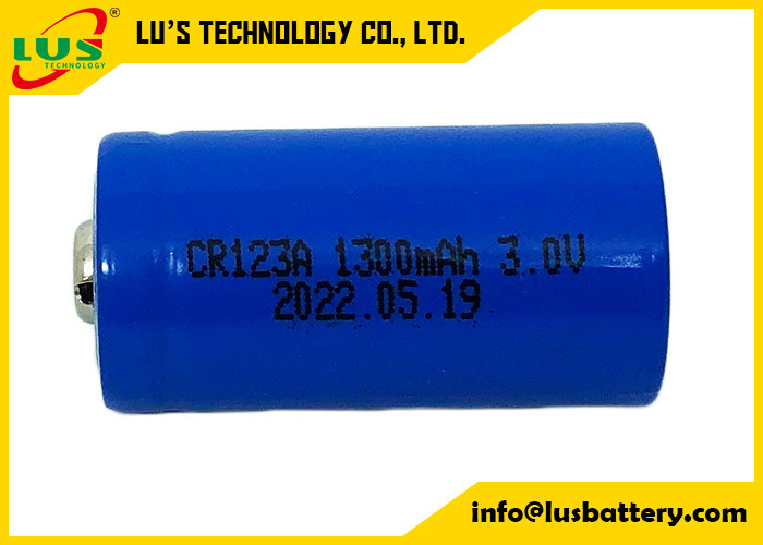 Bateria de lítio do tamanho de pilha 3V de CR123A para flashes da câmera e lanternas elétricas do diodo emissor de luz
